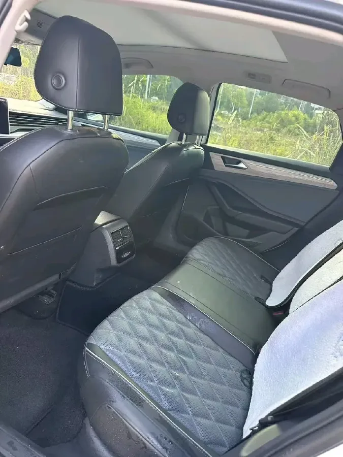 2024 Volkswagen Sagitar 1.5T 160HP L4 7DCT,autocango,china used car exporter,china ev exporter,chinese used car exporter,chinese used ev exporter