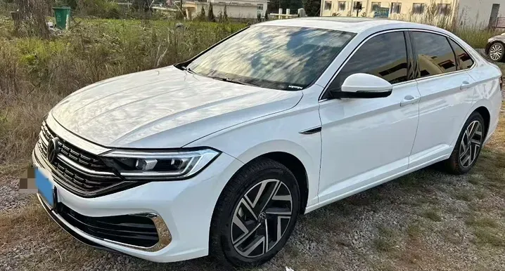 2024 Volkswagen Sagitar 1.5T 160HP L4 7DCT,autocango,china used car exporter,china ev exporter,chinese used car exporter,chinese used ev exporter