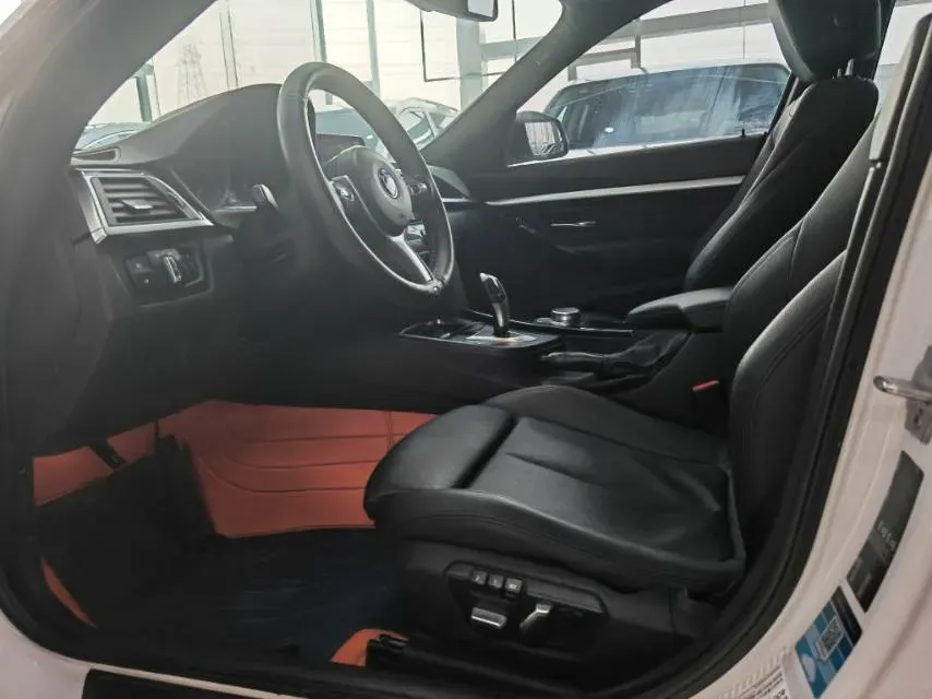 2020 BMW 3 Series GT 2.0T 184HP L4 8AT,autocango,china used car exporter,china ev exporter,chinese used car exporter,chinese used ev exporter