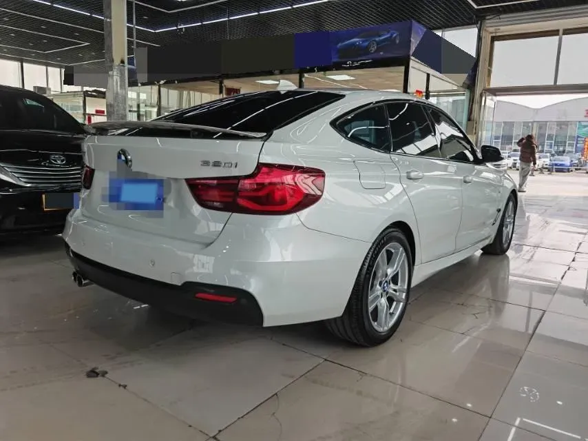 2020 BMW 3 Series GT 2.0T 184HP L4 8AT,autocango,china used car exporter,china ev exporter,chinese used car exporter,chinese used ev exporter