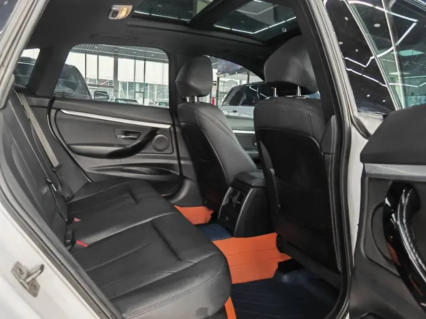 2020 BMW 3 Series GT 2.0T 184HP L4 8AT,autocango,china used car exporter,china ev exporter,chinese used car exporter,chinese used ev exporter