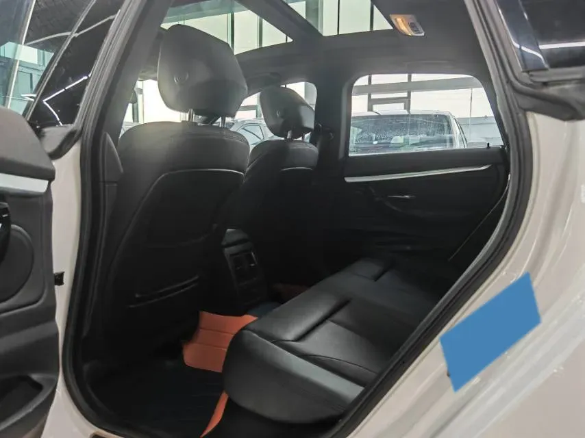 2020 BMW 3 Series GT 2.0T 184HP L4 8AT,autocango,china used car exporter,china ev exporter,chinese used car exporter,chinese used ev exporter