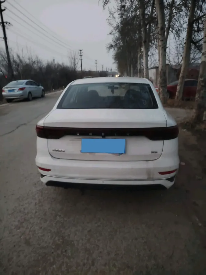 2025 Geely Emgrand 1.5L 127HP L4 CVT,autocango,china used car exporter,china ev exporter,chinese used car exporter,chinese used ev exporter