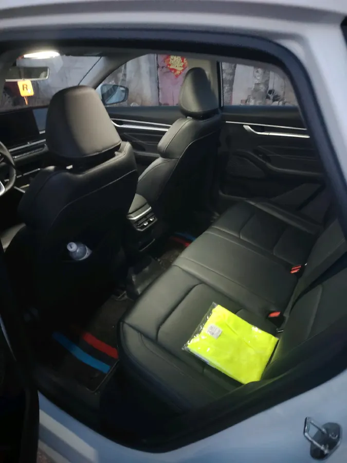 2025 Geely Emgrand 1.5L 127HP L4 CVT,autocango,china used car exporter,china ev exporter,chinese used car exporter,chinese used ev exporter