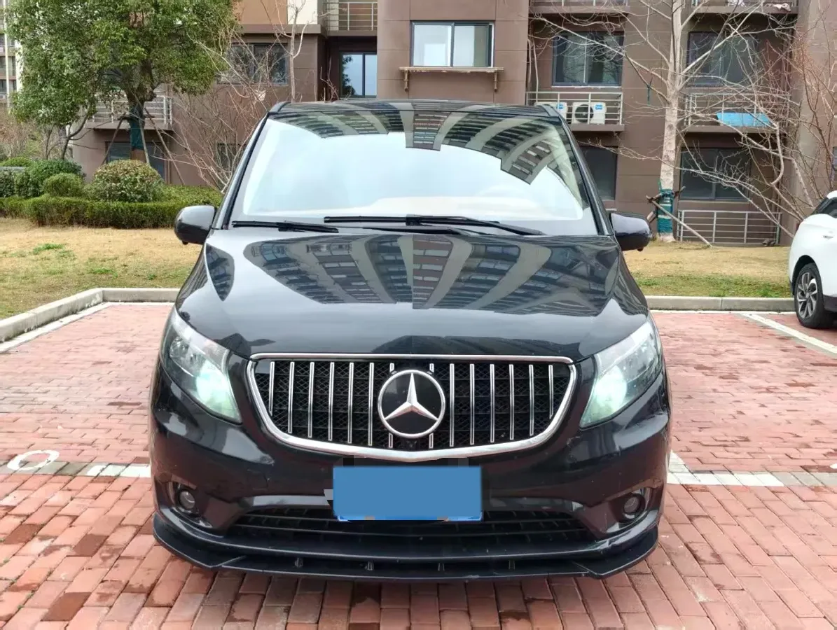 2021 Mercedes-Benz Vito 2.0T 211HP L4 9AT,autocango,china used car exporter,china ev exporter,chinese used car exporter,chinese used ev exporter