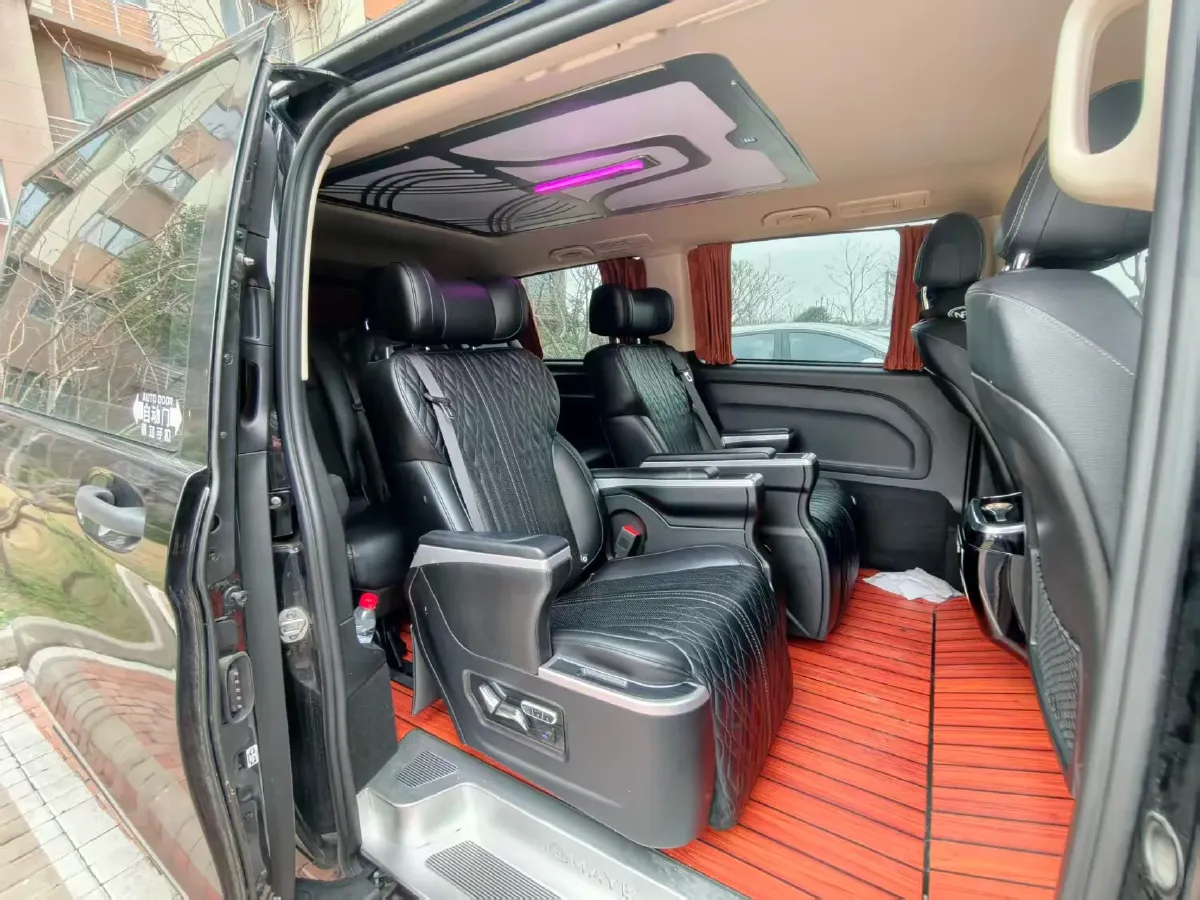 2021 Mercedes-Benz Vito 2.0T 211HP L4 9AT,autocango,china used car exporter,china ev exporter,chinese used car exporter,chinese used ev exporter