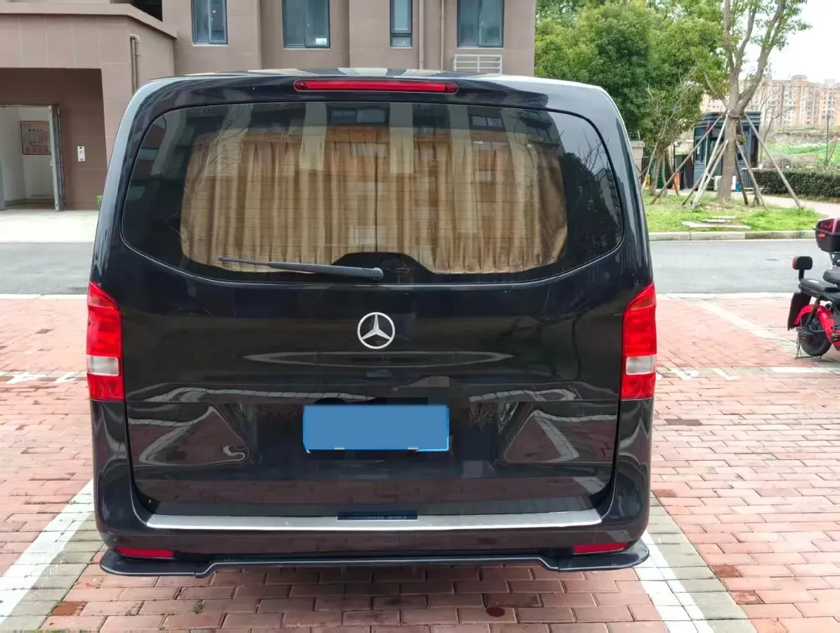 2021 Mercedes-Benz Vito 2.0T 211HP L4 9AT,autocango,china used car exporter,china ev exporter,chinese used car exporter,chinese used ev exporter
