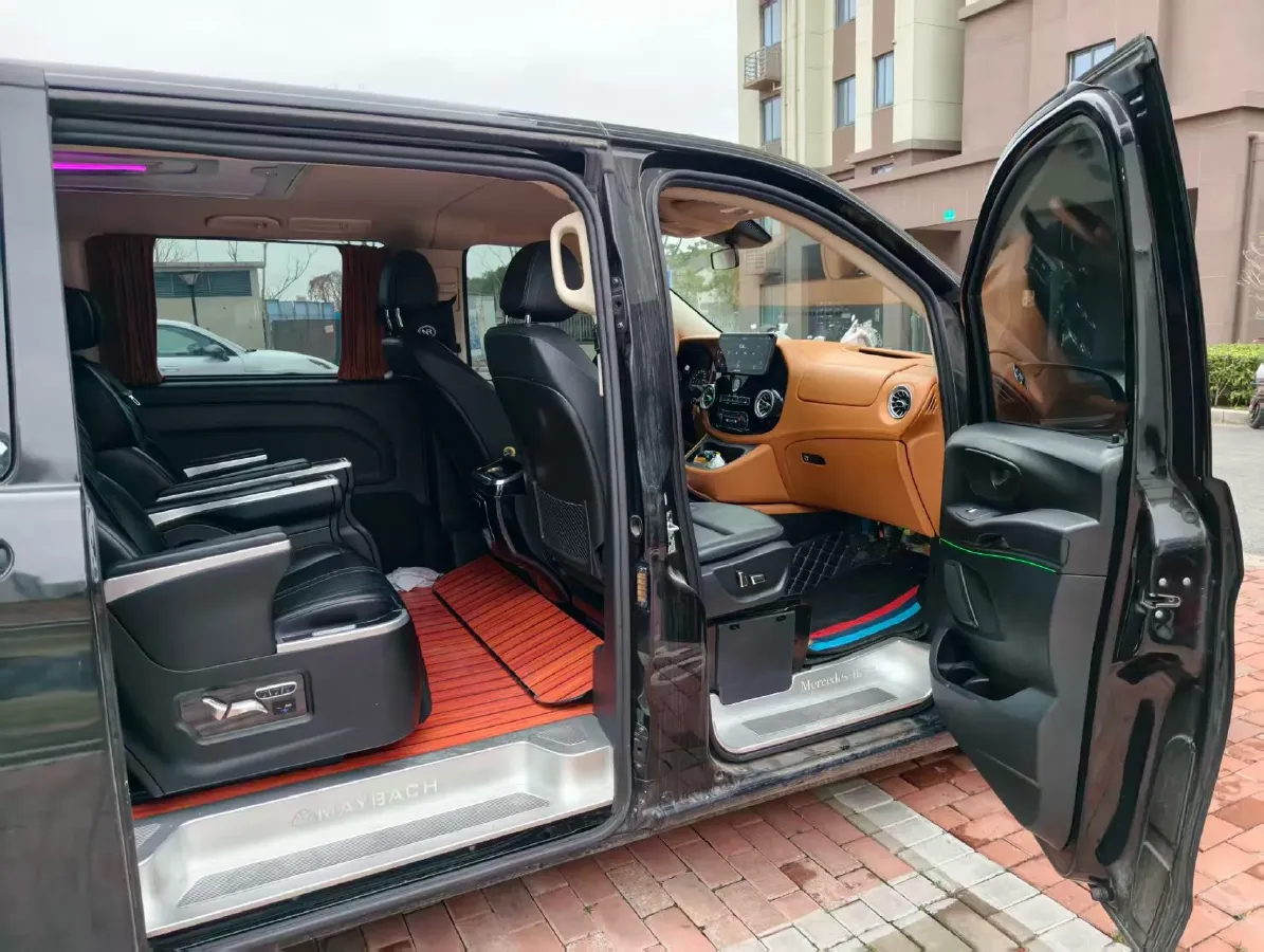 2021 Mercedes-Benz Vito 2.0T 211HP L4 9AT,autocango,china used car exporter,china ev exporter,chinese used car exporter,chinese used ev exporter