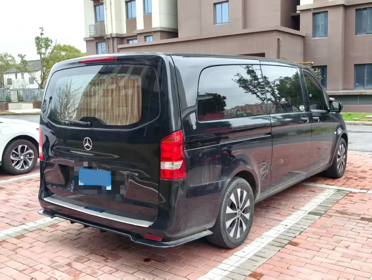 2021 Mercedes-Benz Vito 2.0T 211HP L4 9AT,autocango,china used car exporter,china ev exporter,chinese used car exporter,chinese used ev exporter