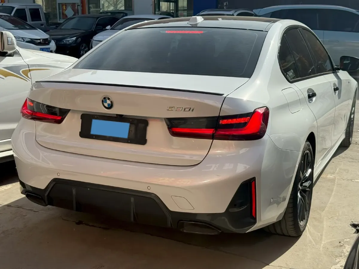 2024 BMW 3 Series 2.0T 184HP L4 8AT,autocango,china used car exporter,china ev exporter,chinese used car exporter,chinese used ev exporter