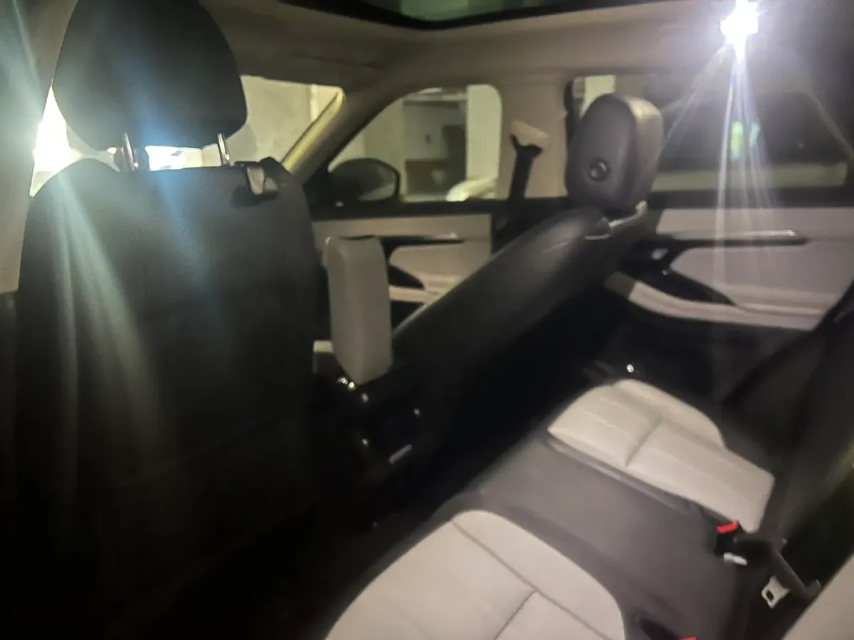 2020 Land Rover Range Rover Evoque 2.0T 249HP L4 9AT,autocango,china used car exporter,china ev exporter,chinese used car exporter,chinese used ev exporter