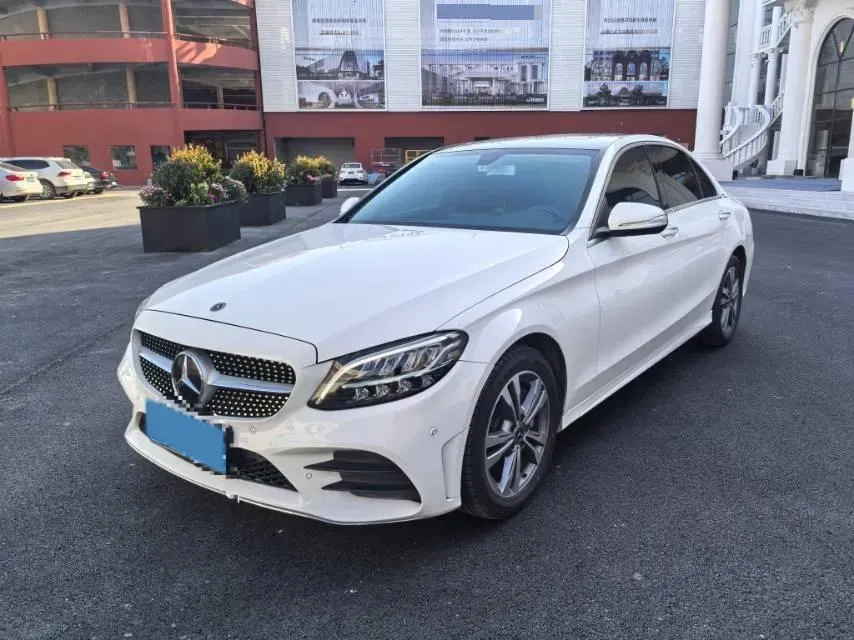 2020 Mercedes-Benz C Class 1.5T 156HP L4 9AT,autocango,china used car exporter,china ev exporter,chinese used car exporter,chinese used ev exporter