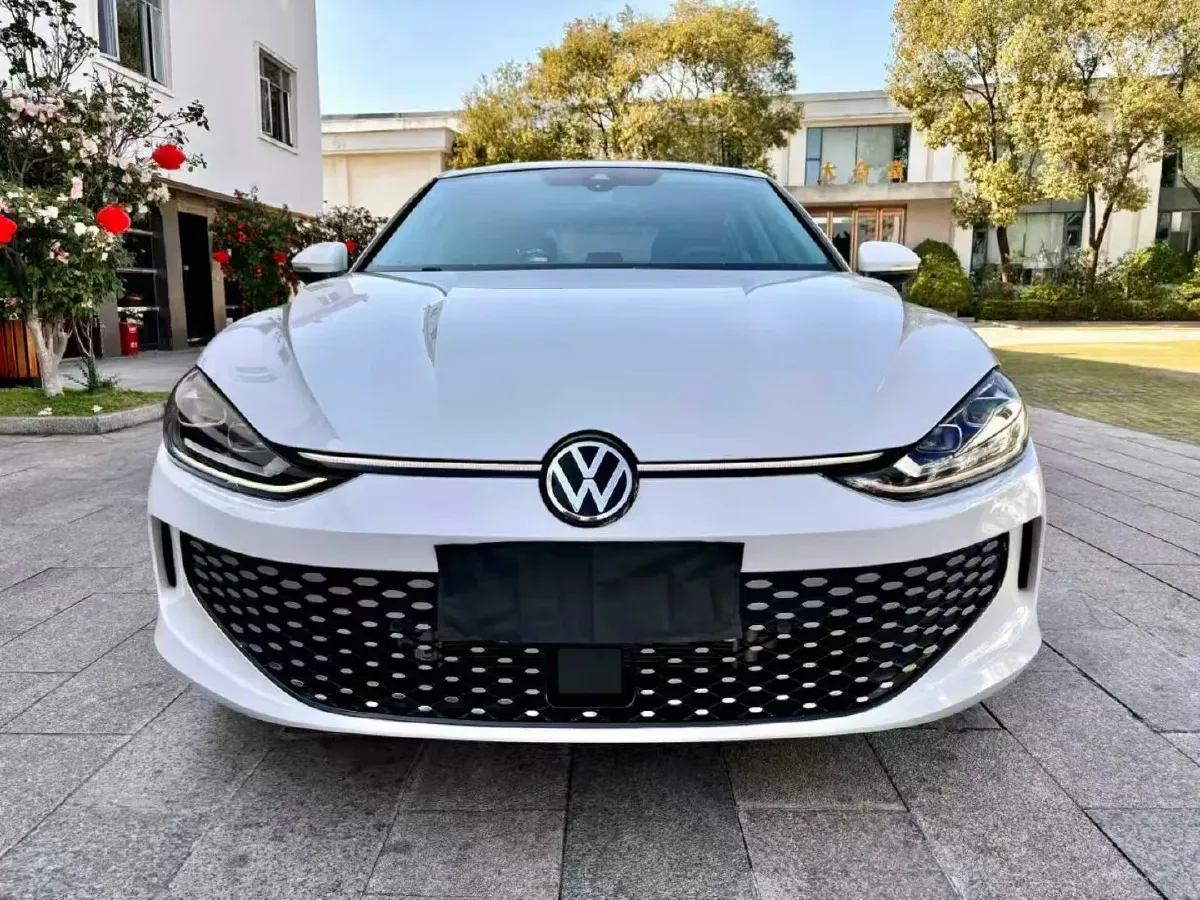 2022 Exceed TXL 2.0T 261HP L4 7DCT,autocango,china used car exporter,china ev exporter,chinese used car exporter,chinese used ev exporter