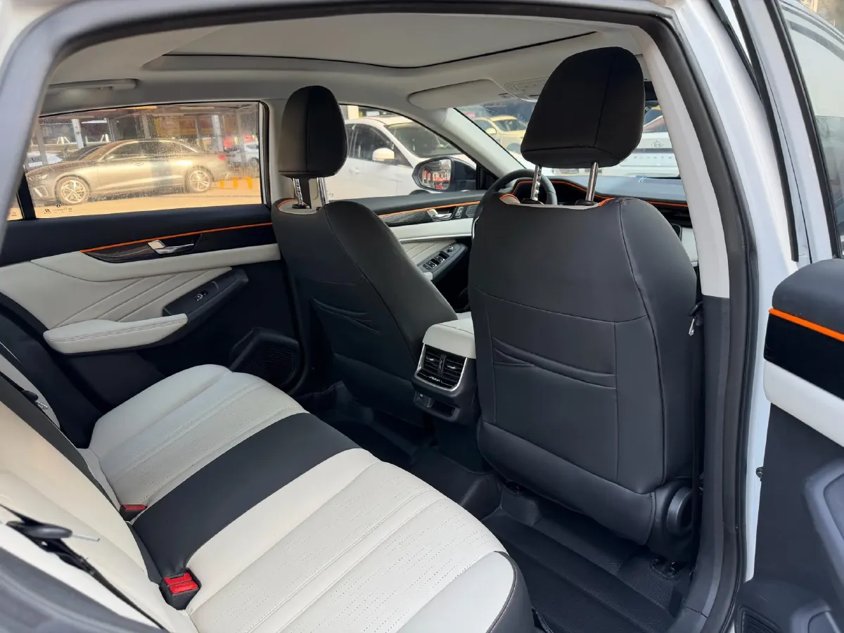 2021 DongFeng Aeolus YiXuan MAX 1.5T 190HP L4 7DCT,autocango,china used car exporter,china ev exporter,chinese used car exporter,chinese used ev exporter