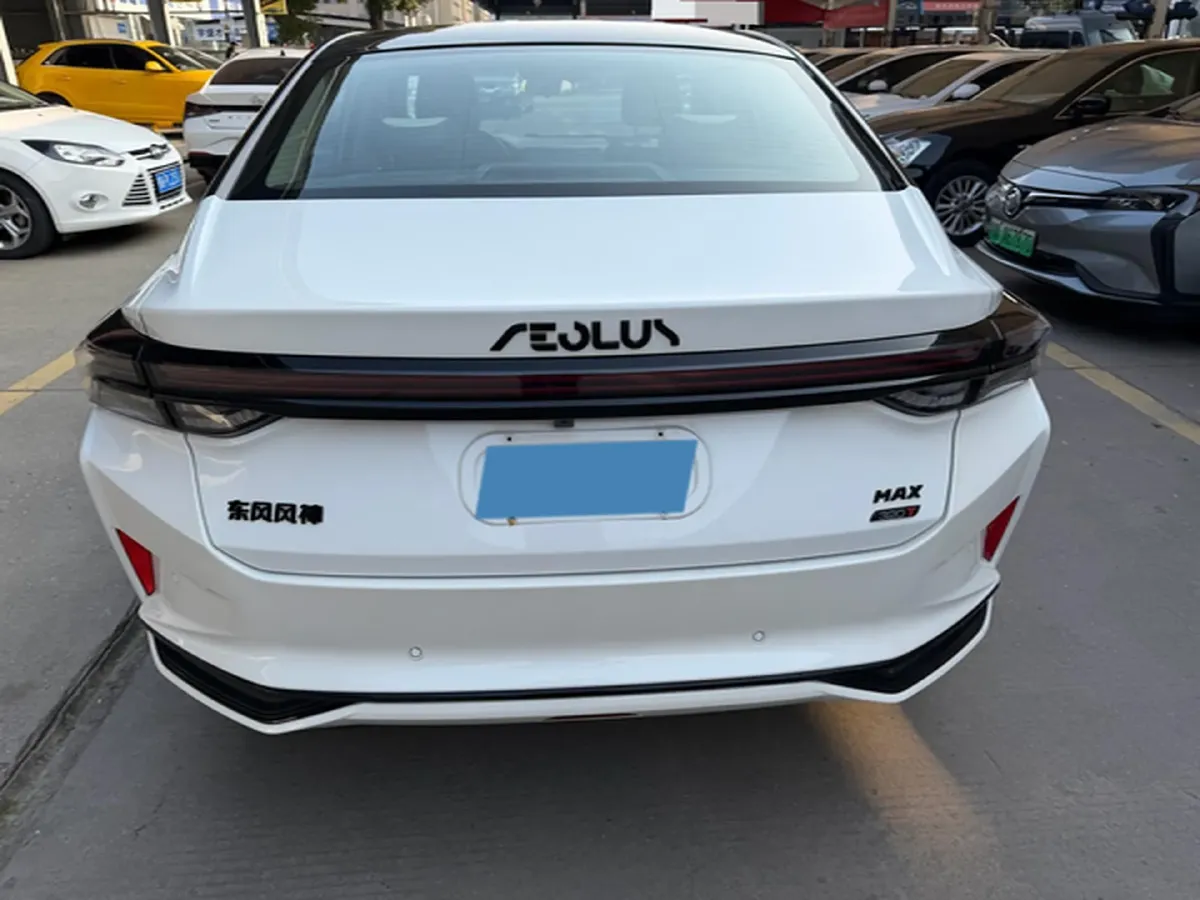 2021 DongFeng Aeolus YiXuan MAX 1.5T 190HP L4 7DCT,autocango,china used car exporter,china ev exporter,chinese used car exporter,chinese used ev exporter