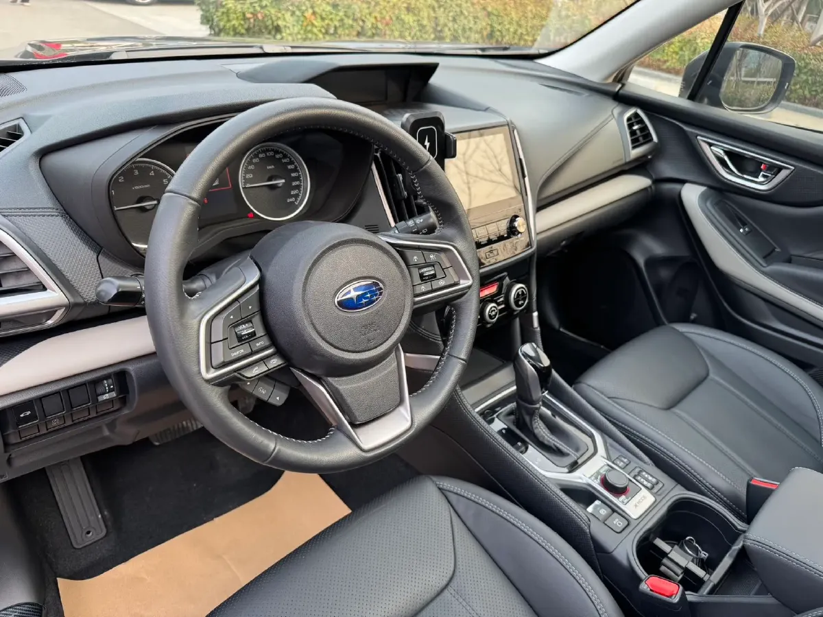 2022 Subaru Forester 2.0L 154HP H4 CVT,autocango,china used car exporter,china ev exporter,chinese used car exporter,chinese used ev exporter