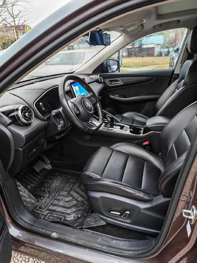 2021 MG Pilot 1.5T 173HP L4 7DCT,autocango,china used car exporter,china ev exporter,chinese used car exporter,chinese used ev exporter