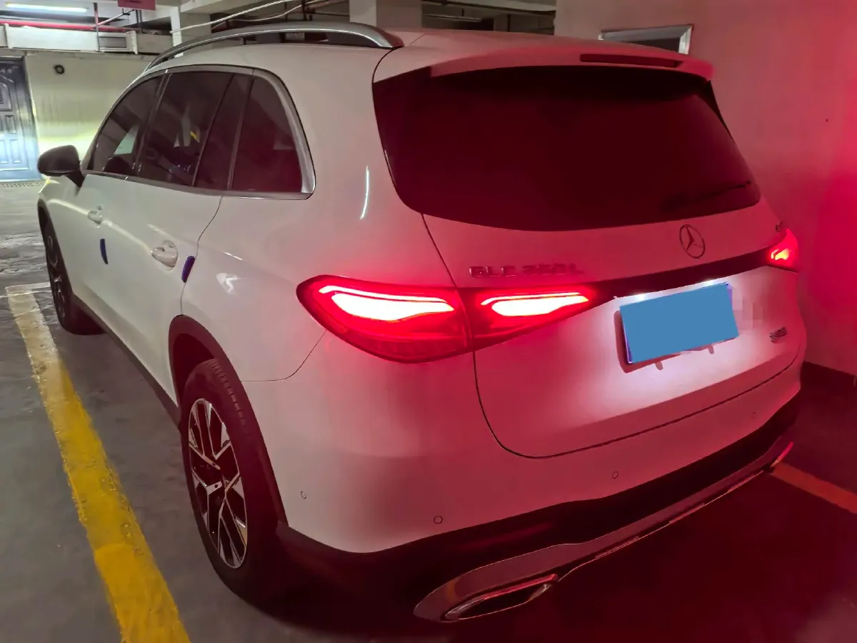 2025 Mercedes-Benz GLC Class 2.0T 204HP L4 9AT,autocango,china used car exporter,china ev exporter,chinese used car exporter,chinese used ev exporter