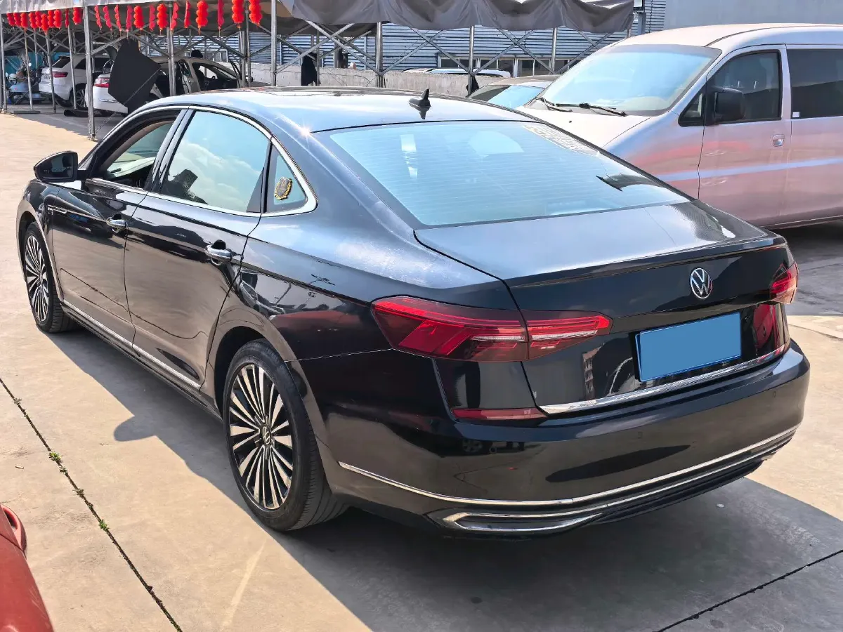 2020 Volkswagen Passat 2.0T 186HP L4 7DCT,autocango,china used car exporter,china ev exporter,chinese used car exporter,chinese used ev exporter