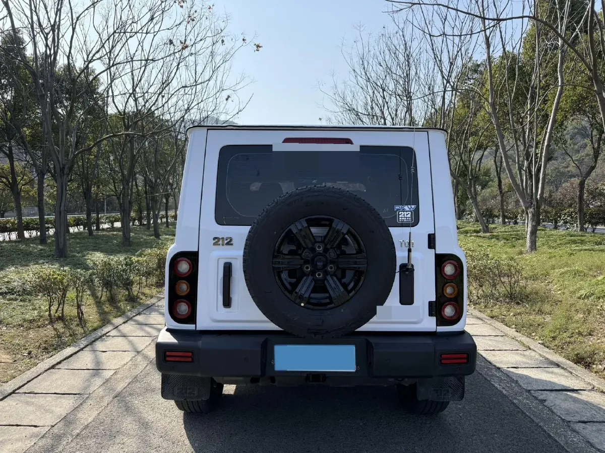 2024 212 212 T01 2.0T 252HP L4 8AT,autocango,china used car exporter,china ev exporter,chinese used car exporter,chinese used ev exporter