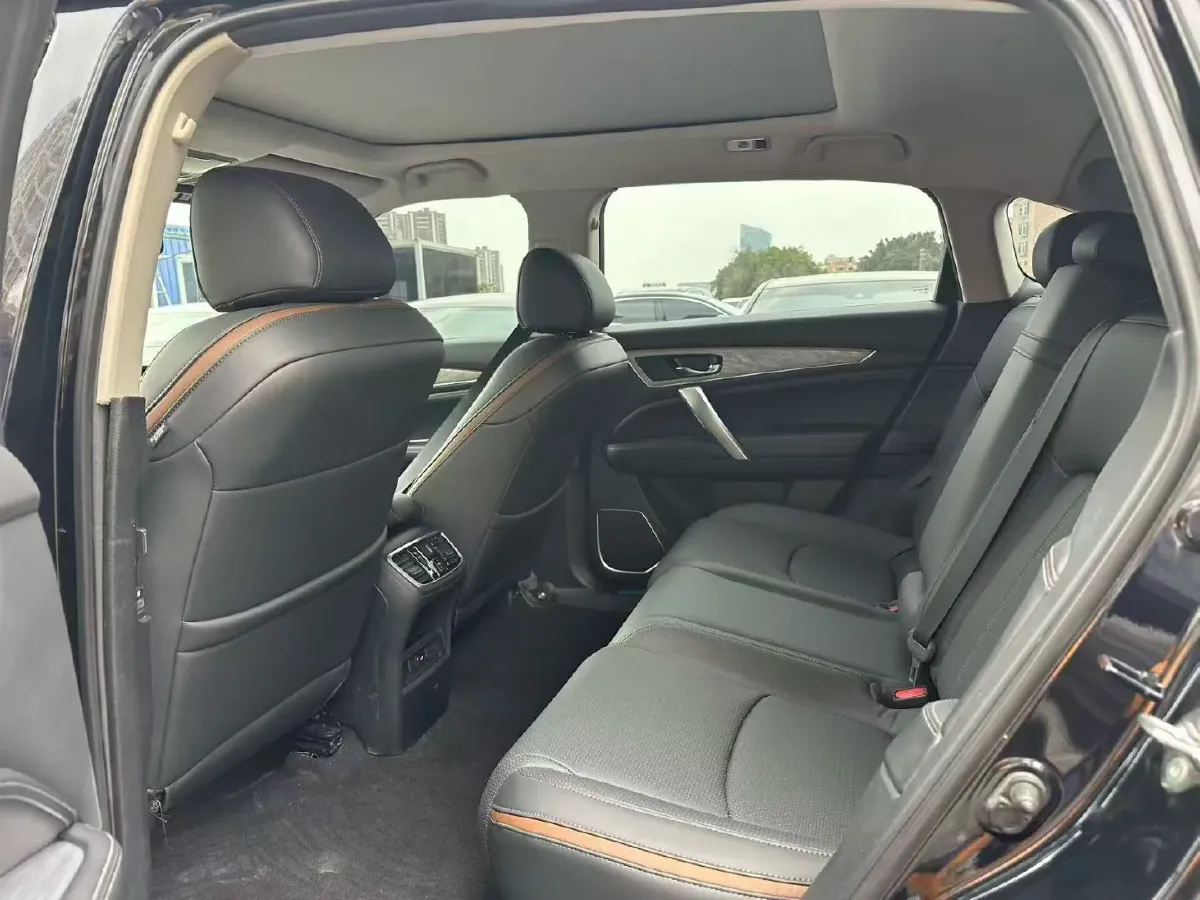 2023 Honda Avancier 2.0T 261HP L4 9AT,autocango,china used car exporter,china ev exporter,chinese used car exporter,chinese used ev exporter