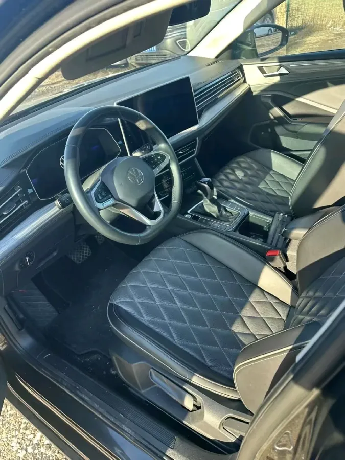 2023 Volkswagen Sagitar 1.2T 116HP L4 7DCT,autocango,china used car exporter,china ev exporter,chinese used car exporter,chinese used ev exporter