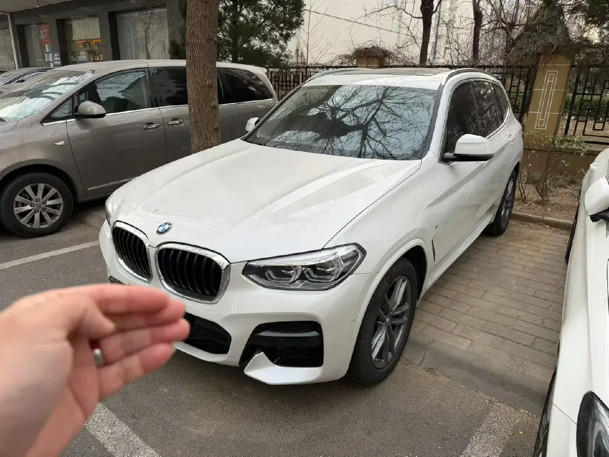 2020 BMW X3 2.0T 184HP L4 8AT,autocango,china used car exporter,china ev exporter,chinese used car exporter,chinese used ev exporter