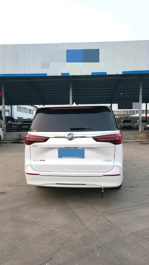 2022 Buick GL8 2.0T 237HP L4 9AT,autocango,china used car exporter,china ev exporter,chinese used car exporter,chinese used ev exporter