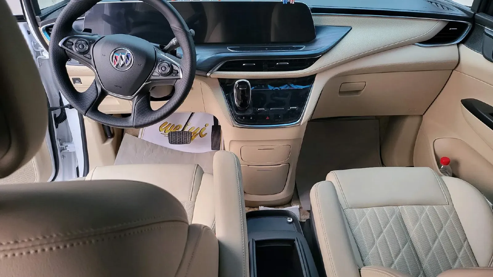 2022 Buick GL8 2.0T 237HP L4 9AT,autocango,china used car exporter,china ev exporter,chinese used car exporter,chinese used ev exporter