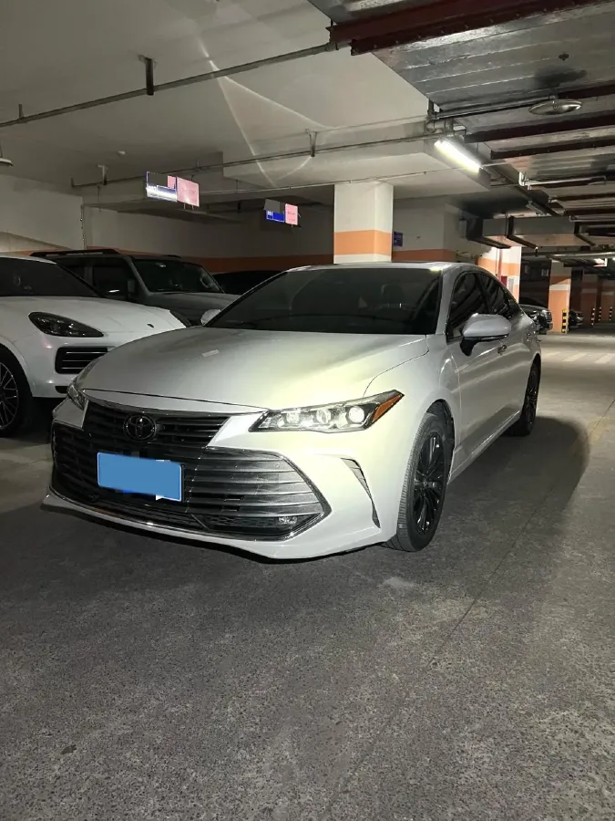 2019 Toyota Avalon 2.0L 178HP L4 CVT,autocango,china used car exporter,china ev exporter,chinese used car exporter,chinese used ev exporter