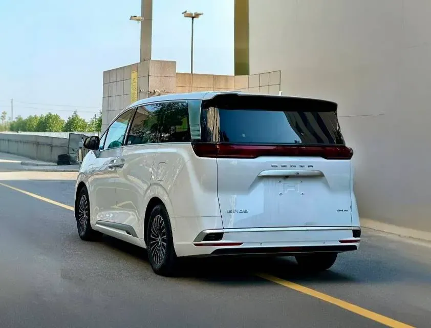 2024 Denza D9 1.5T 139HP L4 E-CVT PHEV 40KWH,autocango,china used car exporter,china ev exporter,chinese used car exporter,chinese used ev exporter