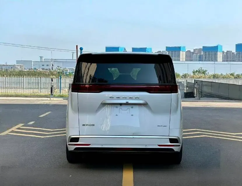 2024 Denza D9 1.5T 139HP L4 E-CVT PHEV 40KWH,autocango,china used car exporter,china ev exporter,chinese used car exporter,chinese used ev exporter