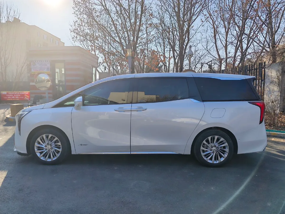 2023 Buick Century 2.0T 237HP L4 9AT,autocango,china used car exporter,china ev exporter,chinese used car exporter,chinese used ev exporter