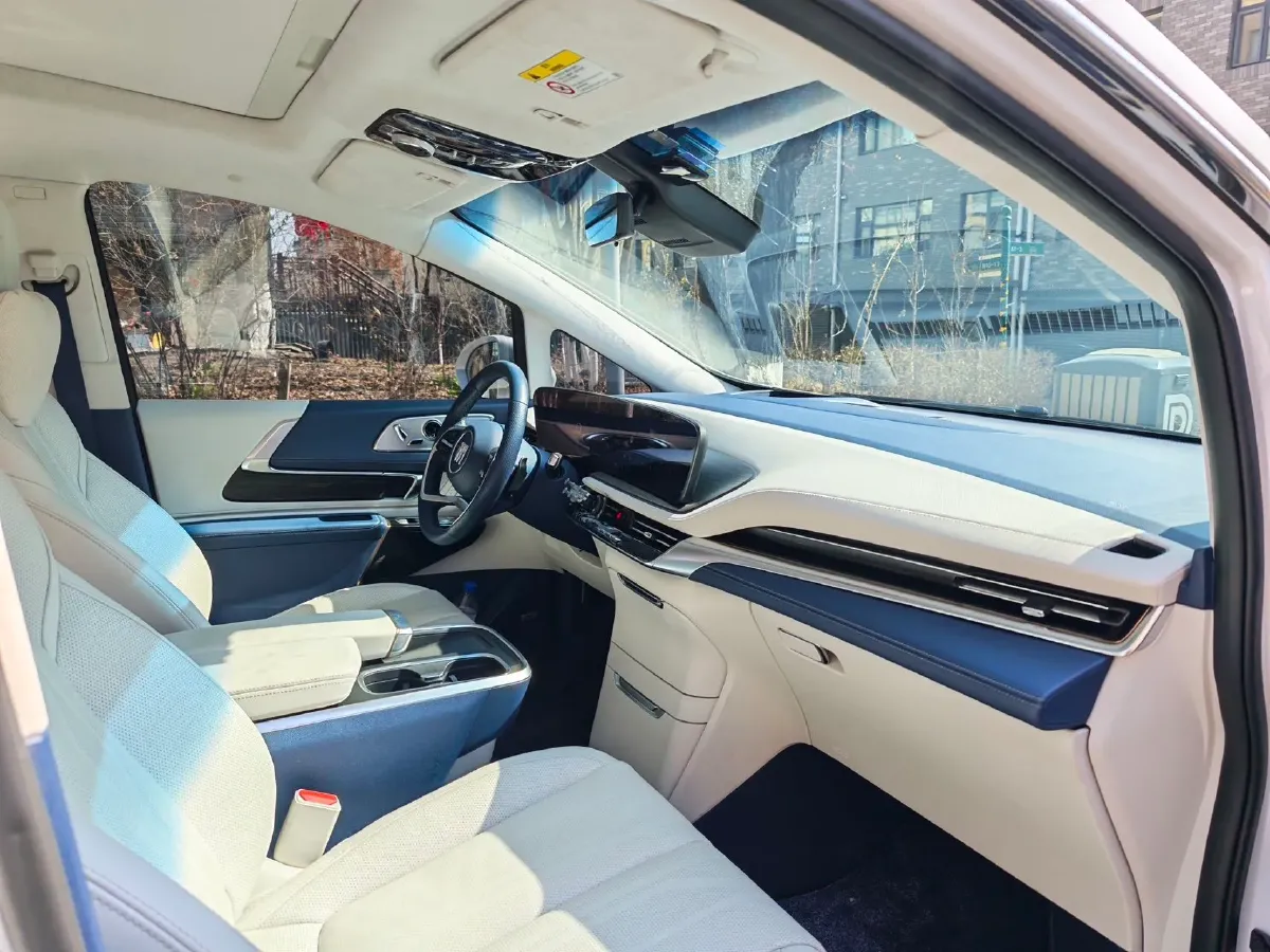 2023 Buick Century 2.0T 237HP L4 9AT,autocango,china used car exporter,china ev exporter,chinese used car exporter,chinese used ev exporter