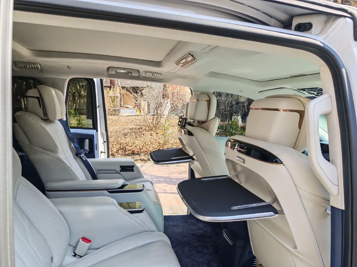 2023 Buick Century 2.0T 237HP L4 9AT,autocango,china used car exporter,china ev exporter,chinese used car exporter,chinese used ev exporter