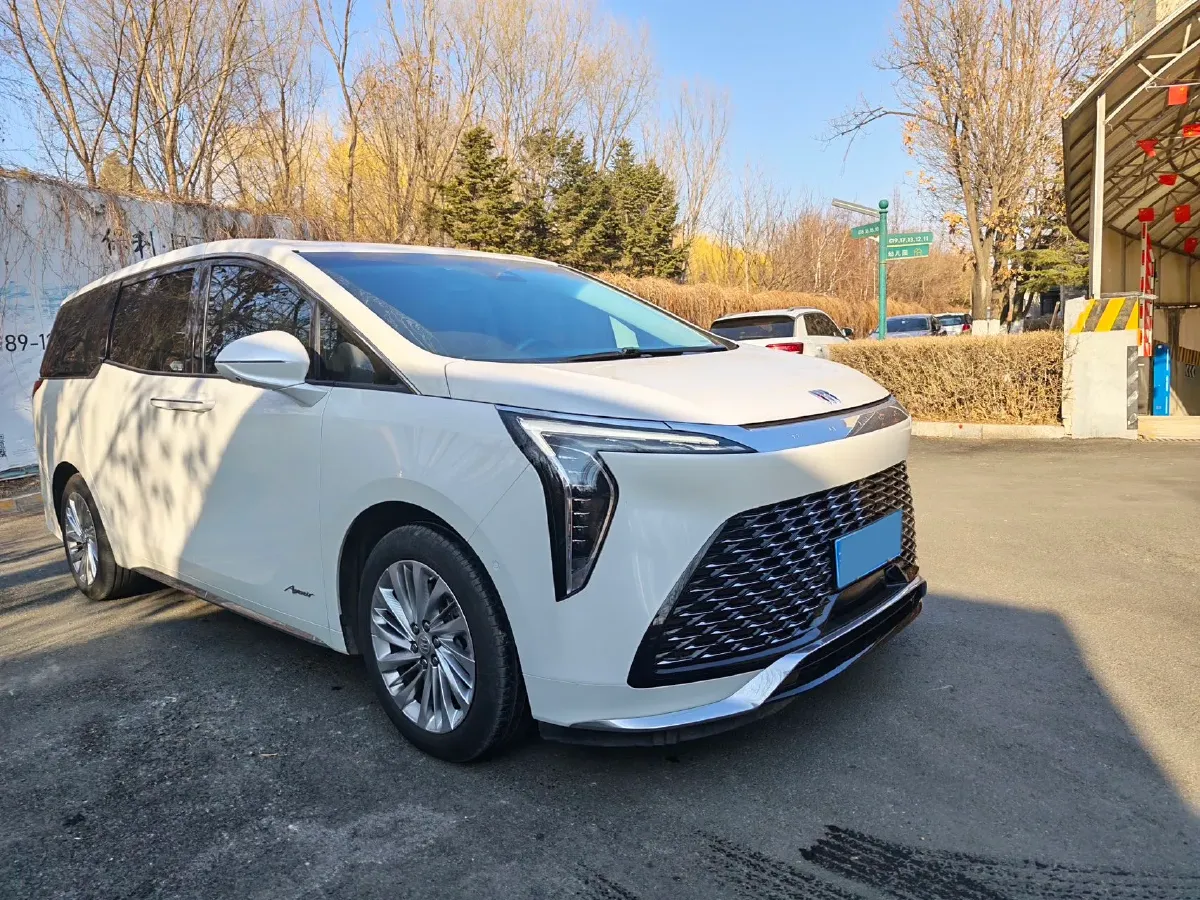 2023 Buick Century 2.0T 237HP L4 9AT,autocango,china used car exporter,china ev exporter,chinese used car exporter,chinese used ev exporter