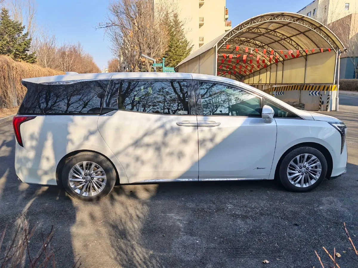 2023 Buick Century 2.0T 237HP L4 9AT,autocango,china used car exporter,china ev exporter,chinese used car exporter,chinese used ev exporter