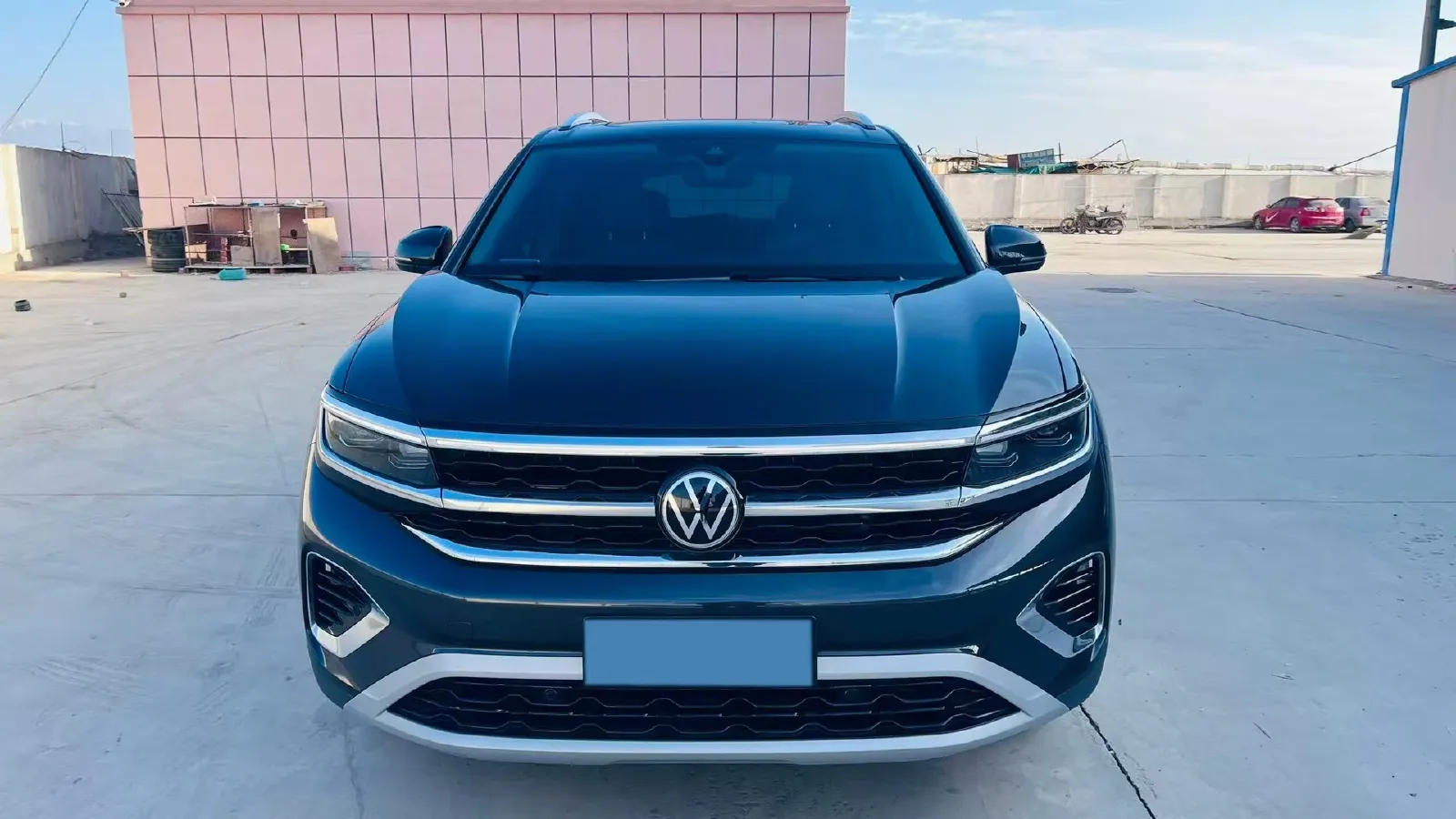 2022 Volkswagen Talagon 2.0T 220HP L4 7DCT,autocango,china used car exporter,china ev exporter,chinese used car exporter,chinese used ev exporter