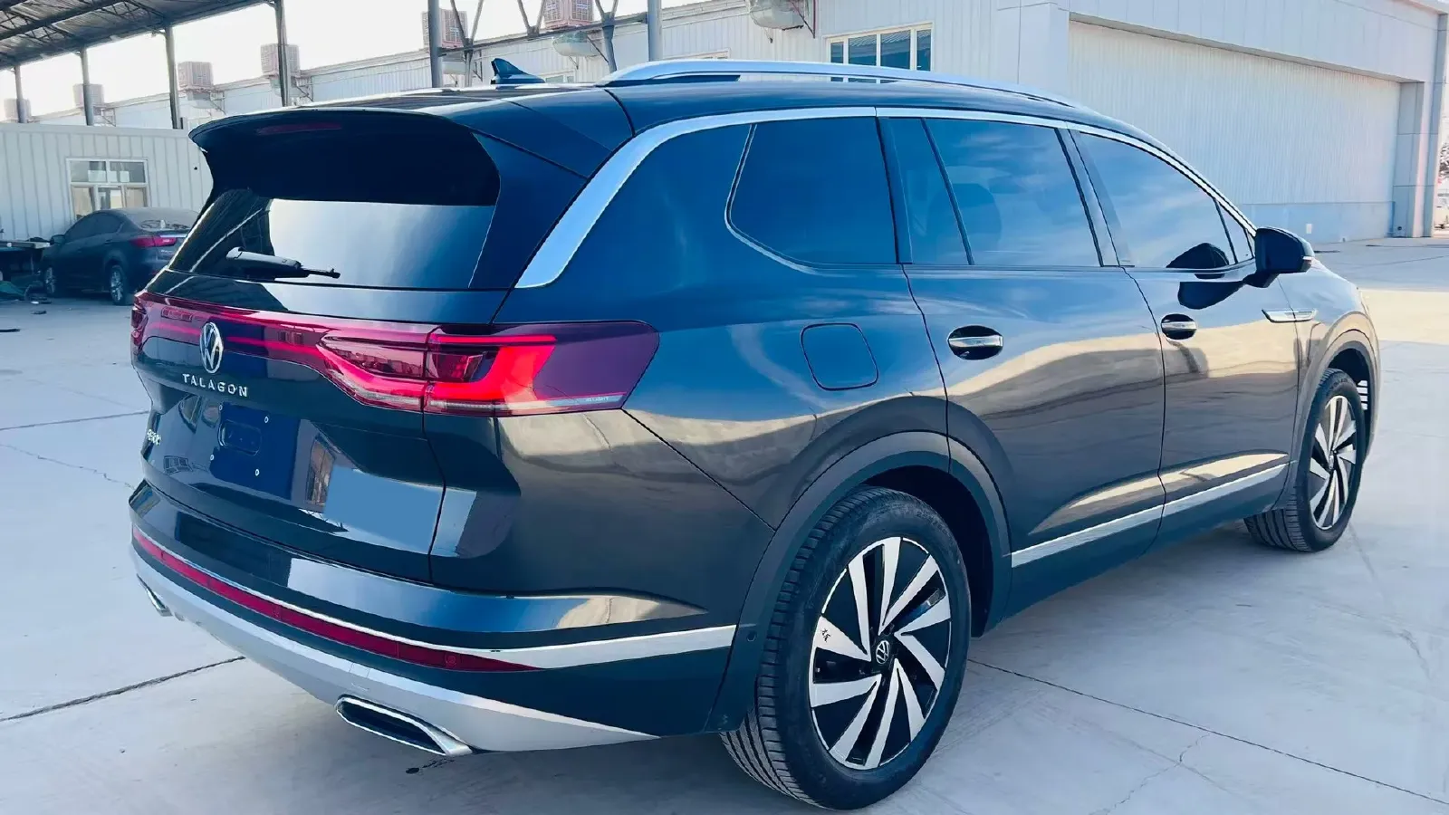 2022 Volkswagen Talagon 2.0T 220HP L4 7DCT,autocango,china used car exporter,china ev exporter,chinese used car exporter,chinese used ev exporter