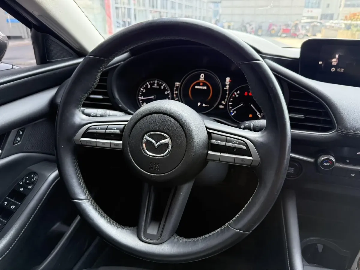 2020 Mazda 3 Axela 1.5L 117HP L4 6AT,autocango,china used car exporter,china ev exporter,chinese used car exporter,chinese used ev exporter