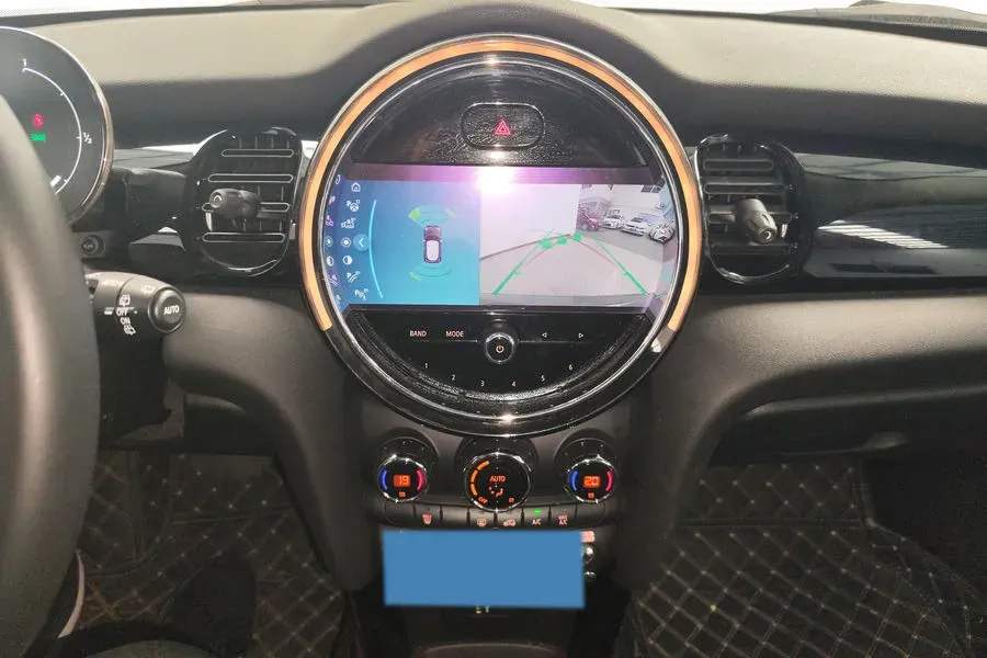 2022 MINI MINI 1.5T 136HP L3 7DCT,autocango,china used car exporter,china ev exporter,chinese used car exporter,chinese used ev exporter