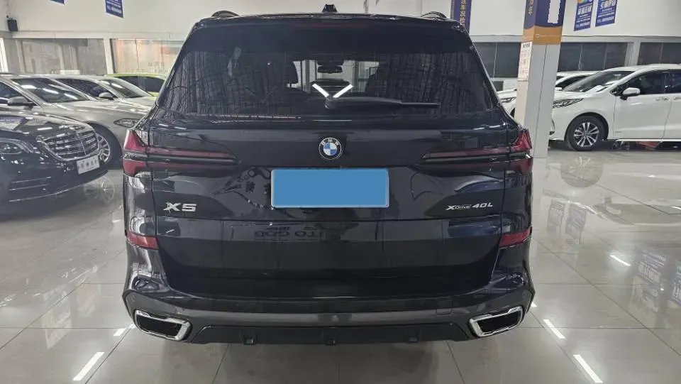 2023 BMW X5 3.0T 381HP L6 8AT,autocango,china used car exporter,china ev exporter,chinese used car exporter,chinese used ev exporter