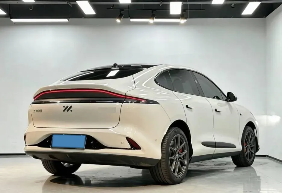 2023 IM LS6 BEV 71KWH,autocango,china used car exporter,china ev exporter,chinese used car exporter,chinese used ev exporter