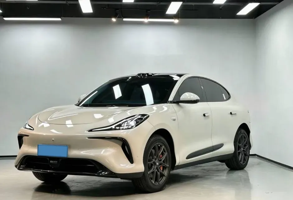 2023 IM LS6 BEV 71KWH,autocango,china used car exporter,china ev exporter,chinese used car exporter,chinese used ev exporter