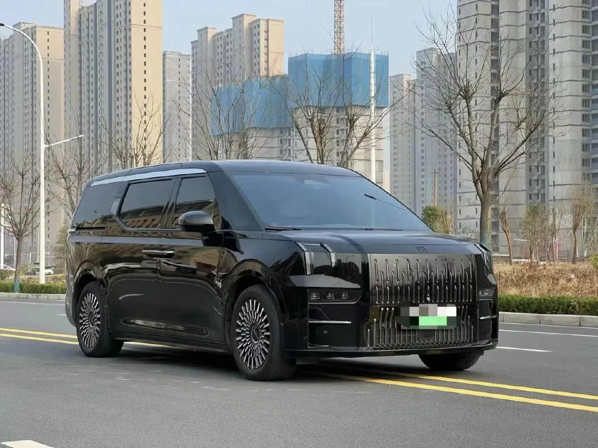 2022 Zeekr 009 BEV 116KWH,autocango,china used car exporter,china ev exporter,chinese used car exporter,chinese used ev exporter