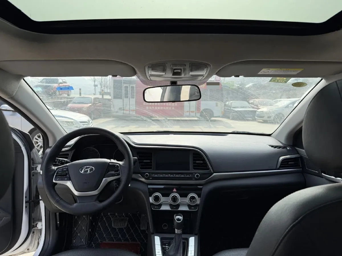 2019 Hyundai Elantra 1.5L 115HP L4 CVT,autocango,china used car exporter,china ev exporter,chinese used car exporter,chinese used ev exporter