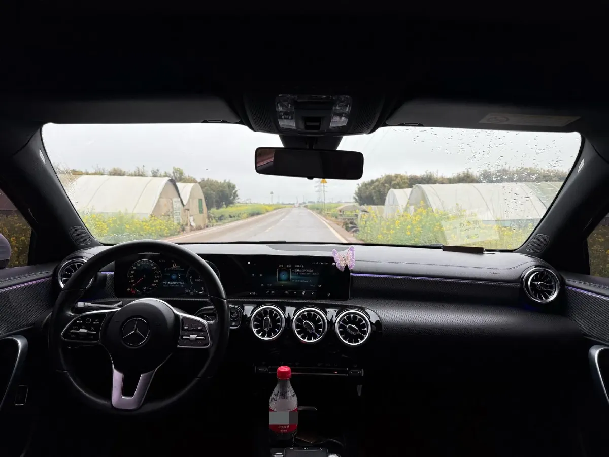 2021 Mercedes-Benz A Class 1.3T 136HP L4 7DCT,autocango,china used car exporter,china ev exporter,chinese used car exporter,chinese used ev exporter