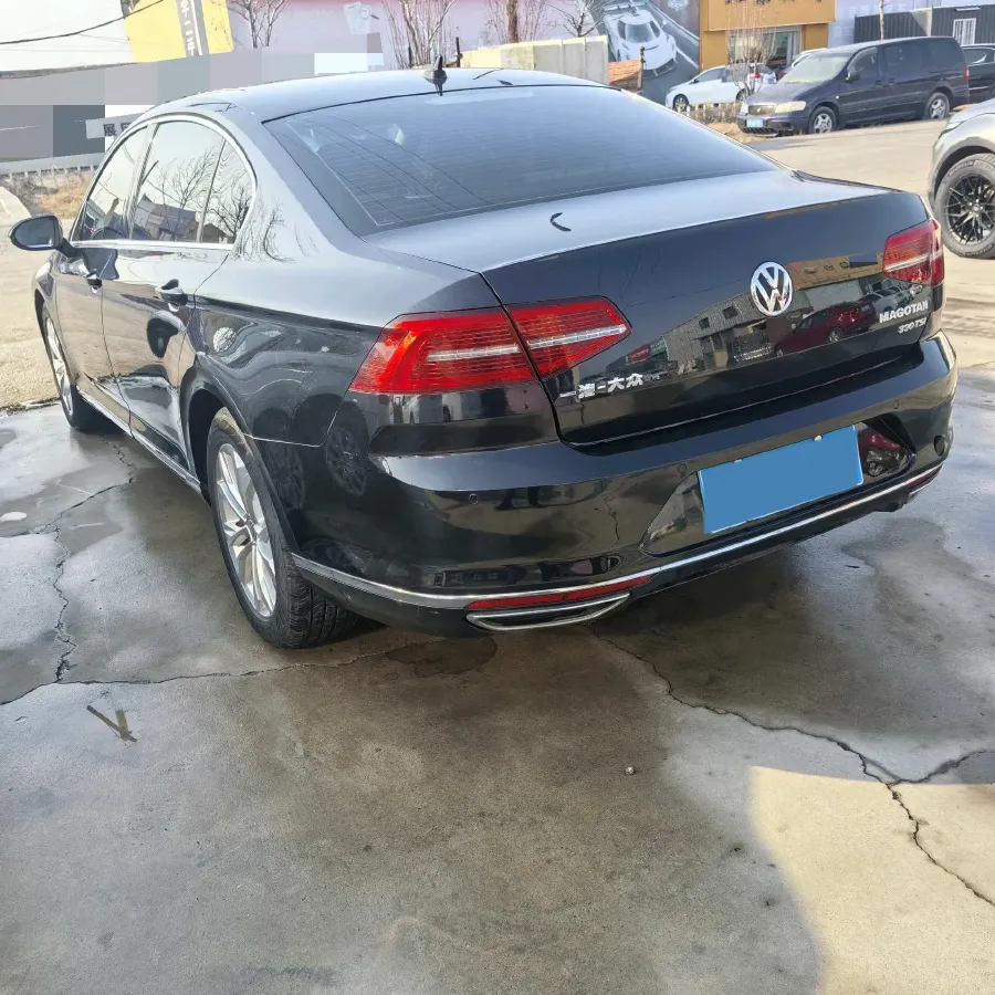 2019 Volkswagen Magotan 2.0T 186HP L4 7DCT,autocango,china used car exporter,china ev exporter,chinese used car exporter,chinese used ev exporter