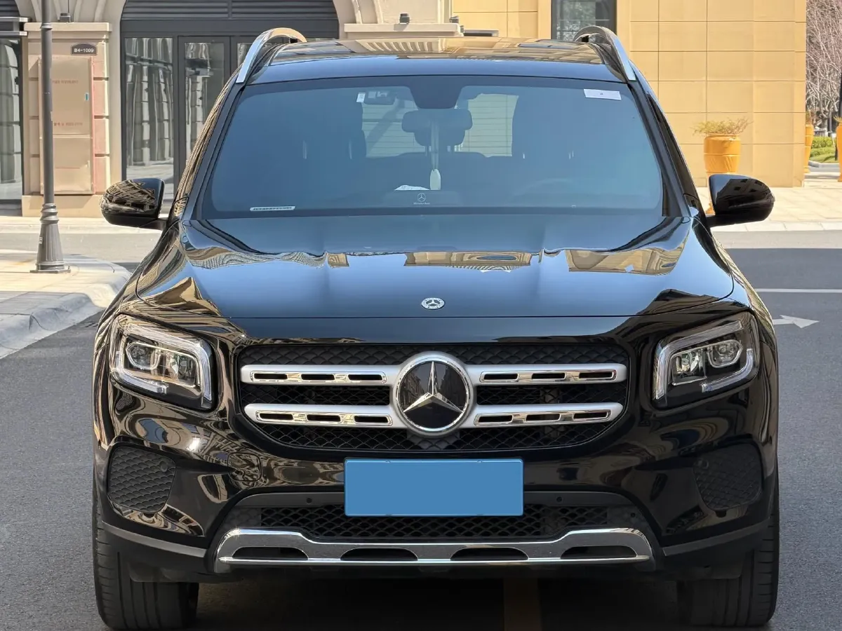 2023 Mercedes-Benz GLB Class 2.0T 190HP L4 8DCT,autocango,china used car exporter,china ev exporter,chinese used car exporter,chinese used ev exporter