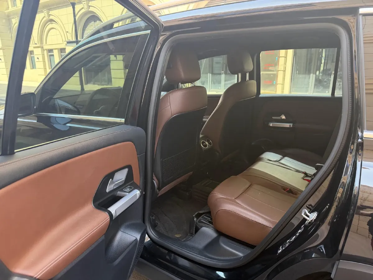 2023 Mercedes-Benz GLB Class 2.0T 190HP L4 8DCT,autocango,china used car exporter,china ev exporter,chinese used car exporter,chinese used ev exporter